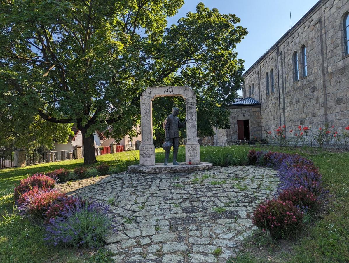 Palkovics Vendeghaz Dunabogdany Dunabogdány Exterior foto